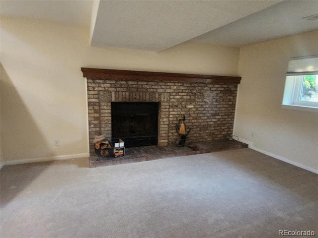 Building Photo - 9225 Clermont Dr