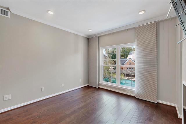 Building Photo - 2524 Preston Rd