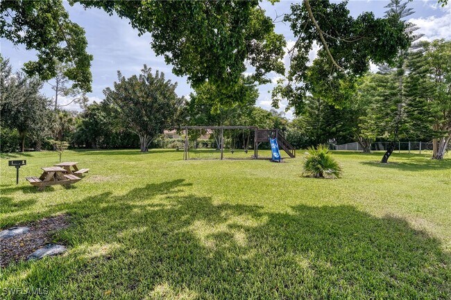 Building Photo - 3353 Timberwood Cir