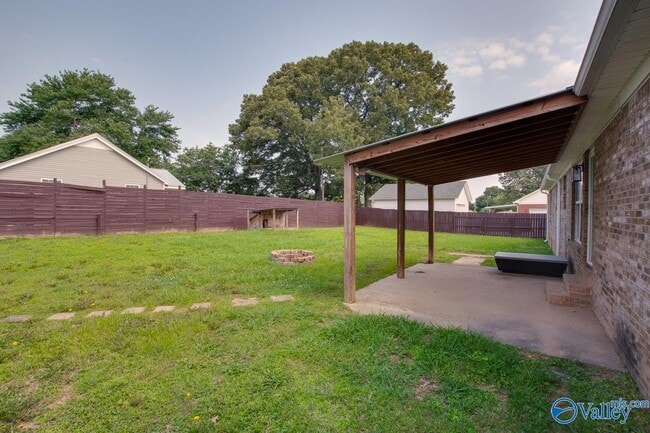 Building Photo - 23983 May Ln