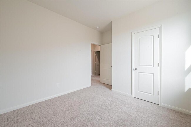 Building Photo - 413 Texas Olive Dr