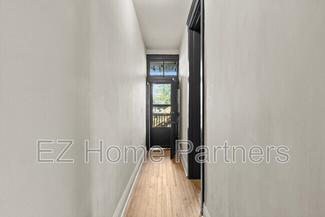 Building Photo - 2317 Indiana Ave