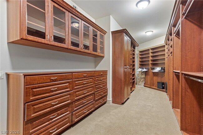 Building Photo - 9103 Alta Dr