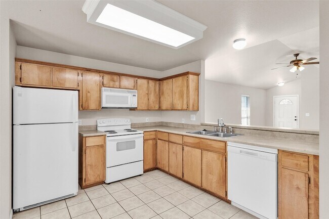 Building Photo - 109 Bolero Way
