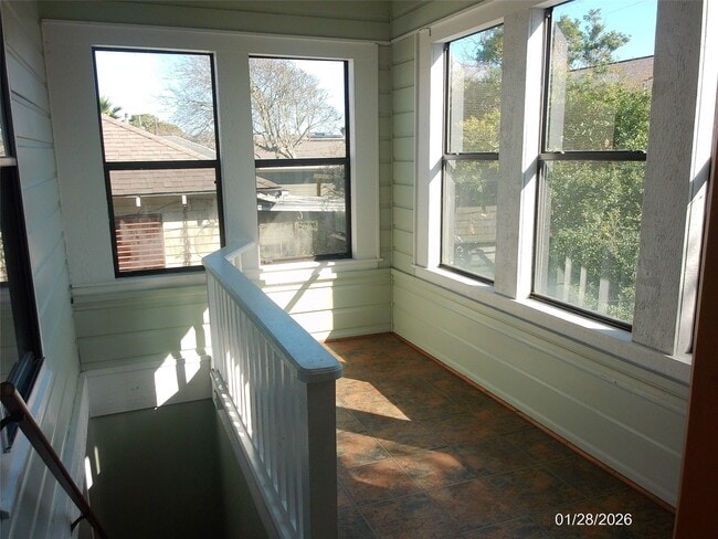 Building Photo - 4619 Ave S