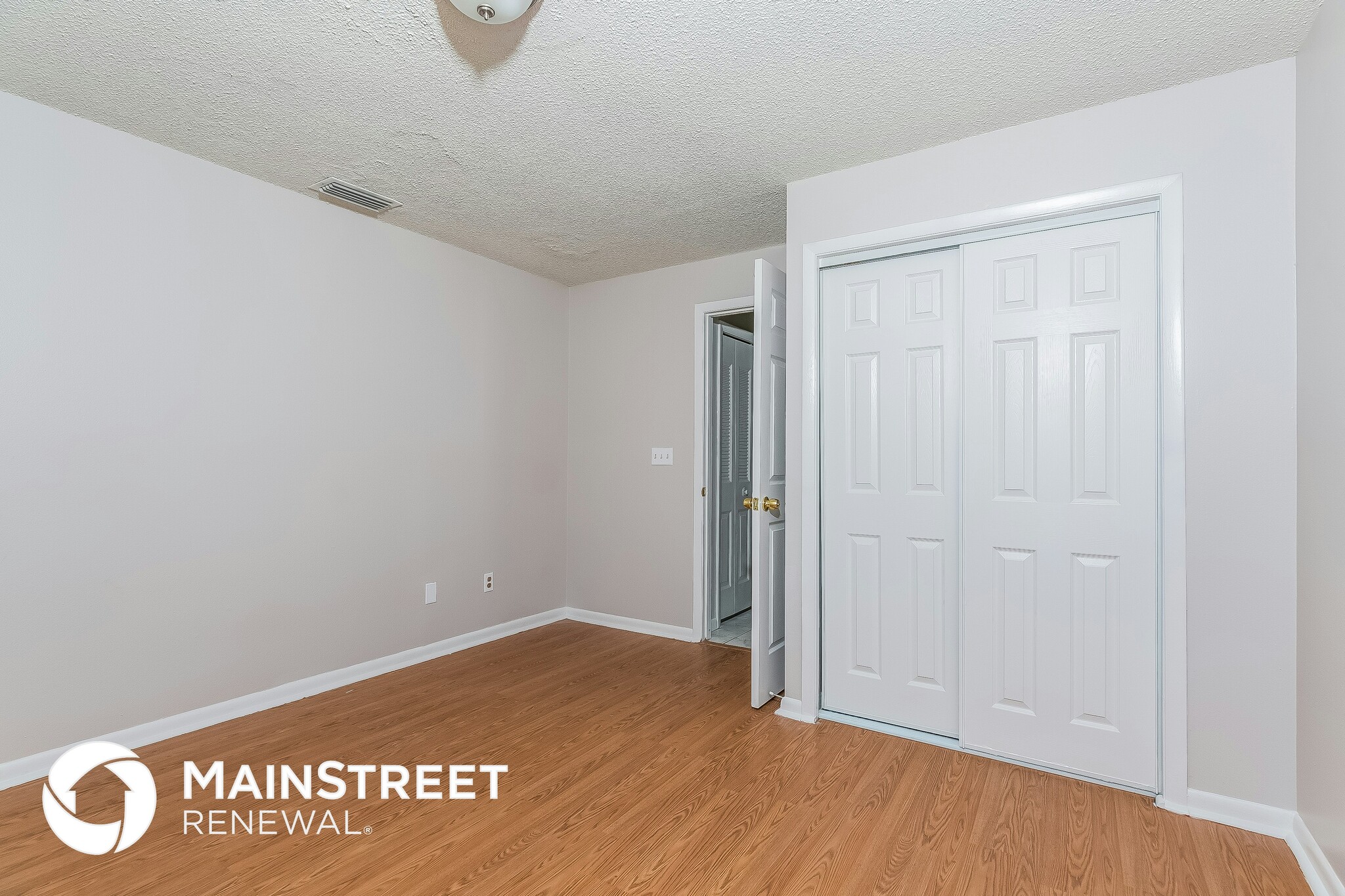 Building Photo - 1656 Parakeet Ct