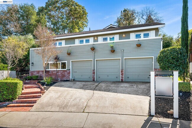 Building Photo - 4262 Tamur Ct