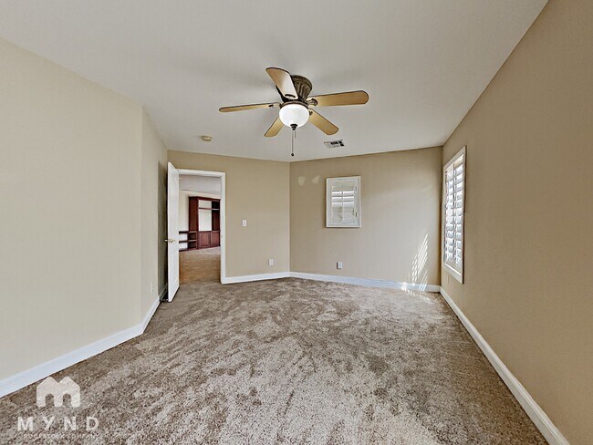 Building Photo - 599 Wealdston Ct