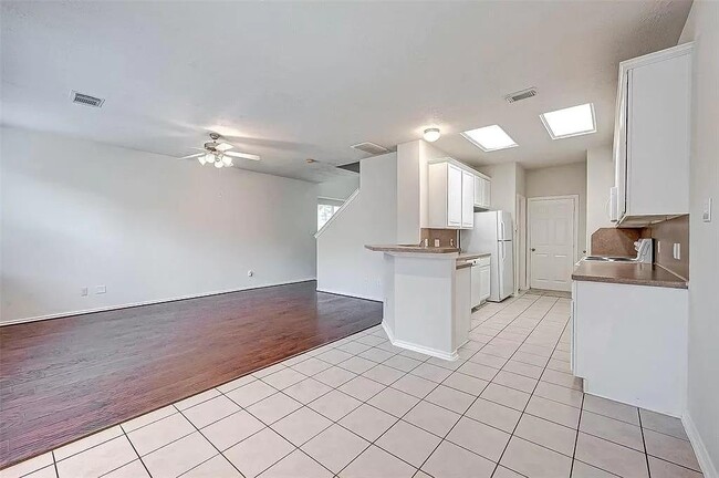 Building Photo - 25218 Boulder Bend Ln