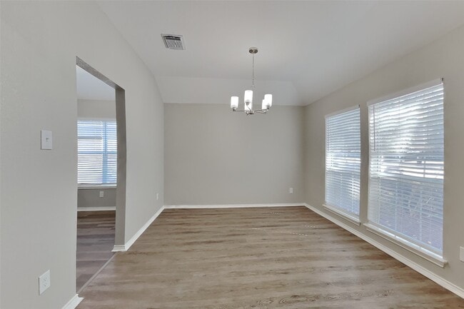 Building Photo - 20610 Tulip Blossom Ct