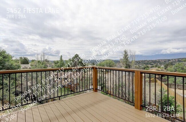 Building Photo - 5452 Fiesta Ln