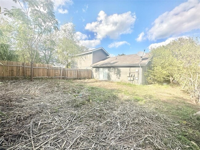 Building Photo - 5101 Purple Sage Dr