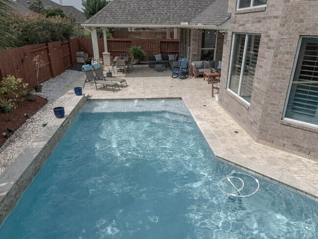 Building Photo - 5907 Ballina Canyon Ln