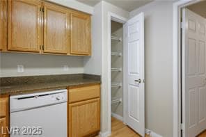 Building Photo - 10550 W Alexander Rd