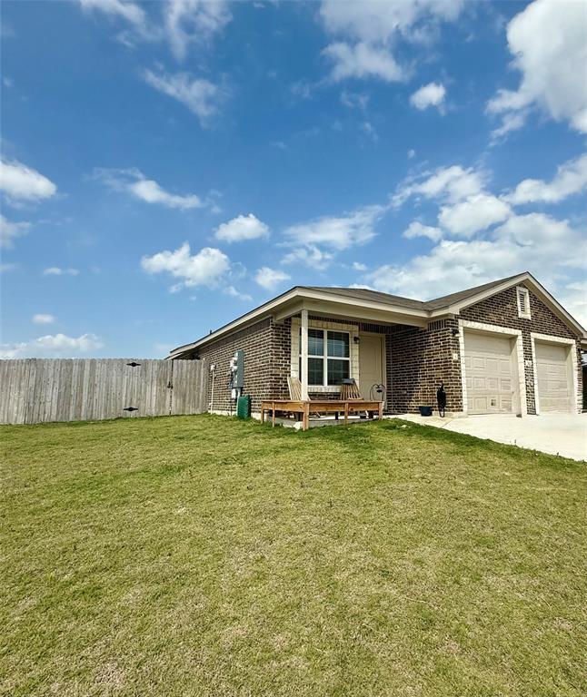 Building Photo - 301 Dolphin Dr