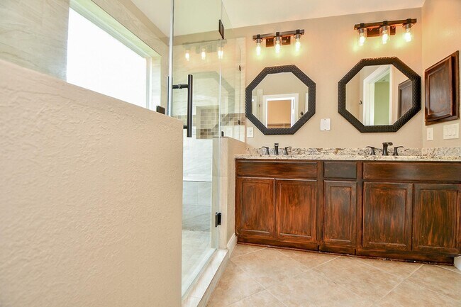 Building Photo - 26115 Serenity Oaks Dr