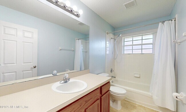 Building Photo - 1995 Bluebonnet Way