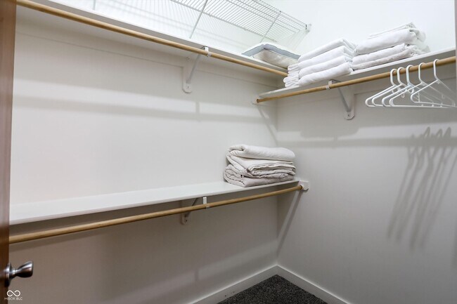 Building Photo - 233 E St Joseph St