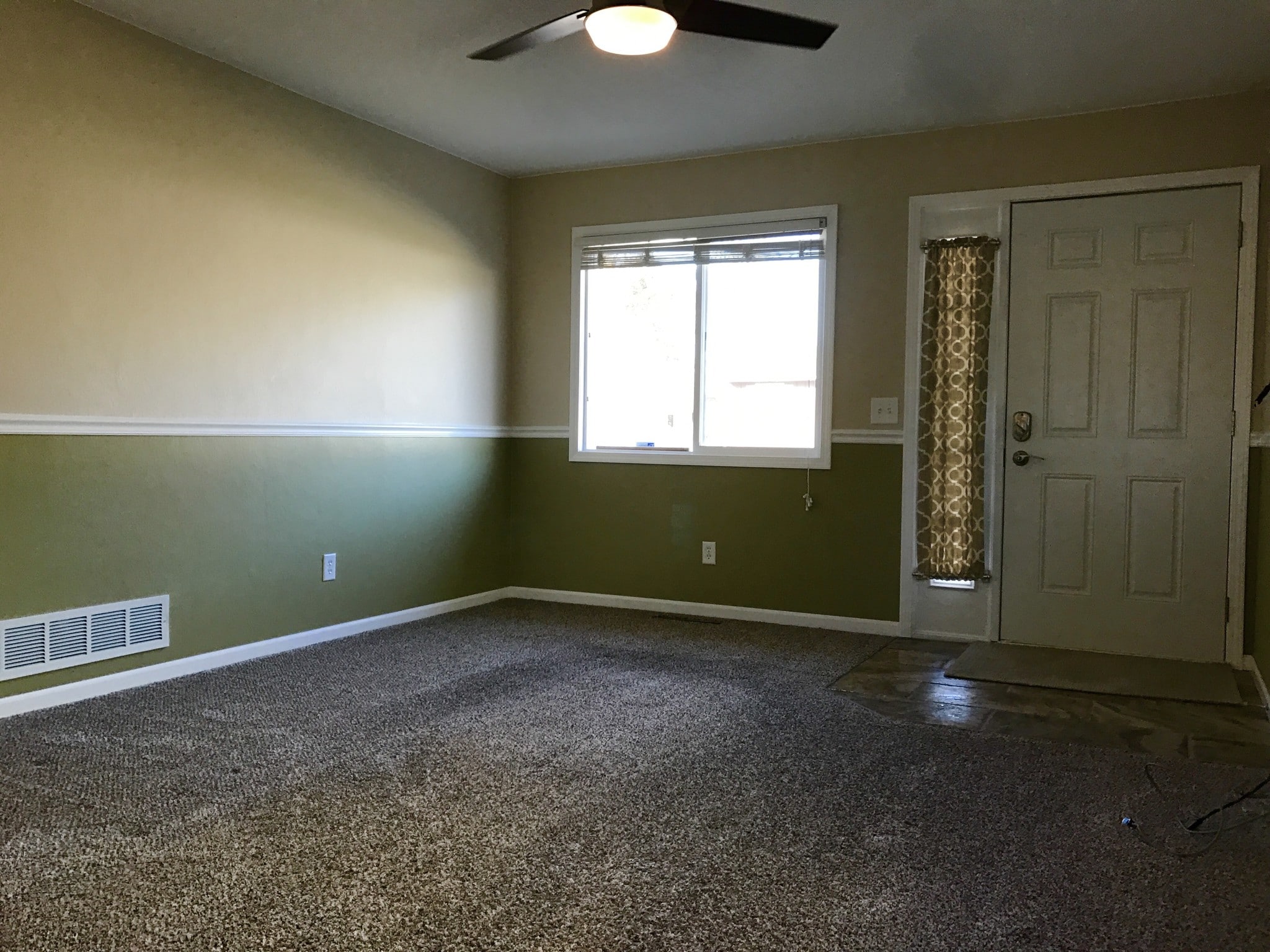 Building Photo - 3125 W 66th St