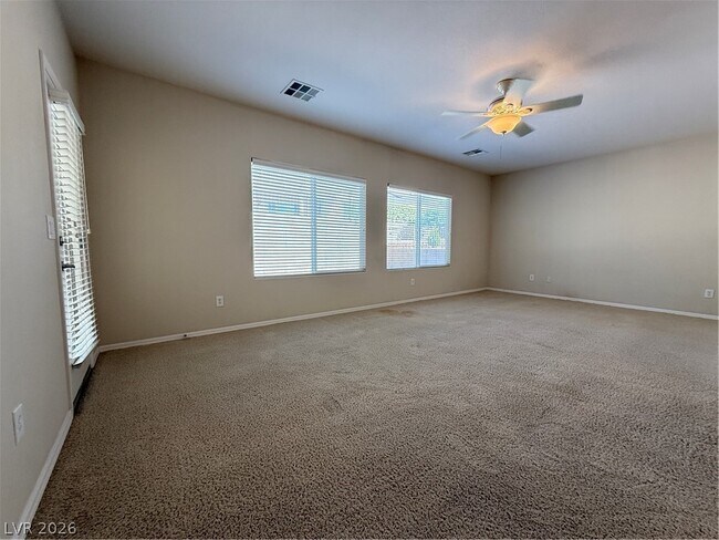 Building Photo - 2240 Shadow Canyon Dr