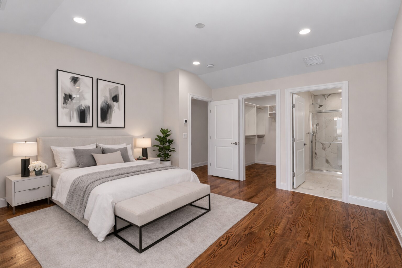 Building Photo - 20 Zazzetti St