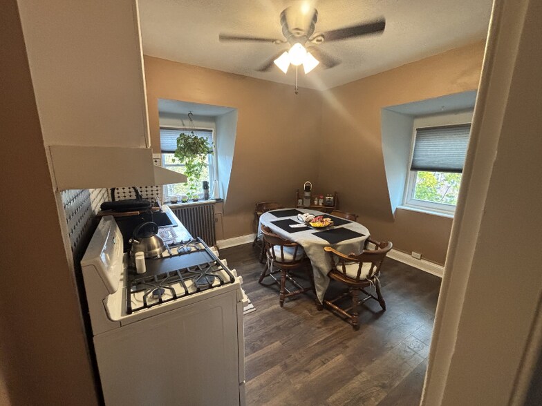 Building Photo - 83 S Hamilton St