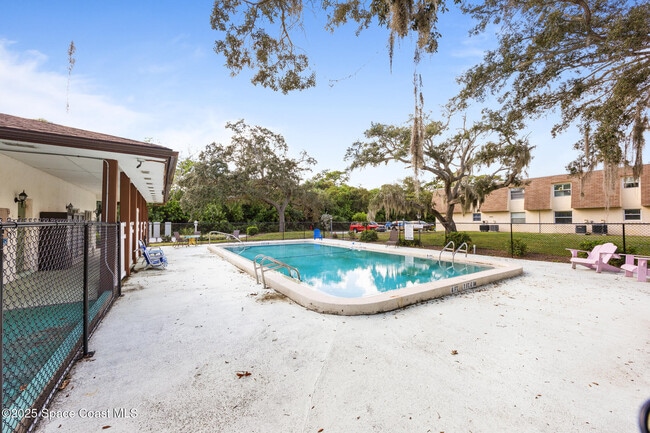 Building Photo - 3135 Shady Dell Ln