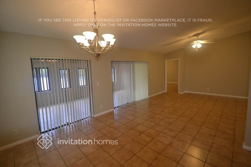 Building Photo - 4933 NW 96th Terrace