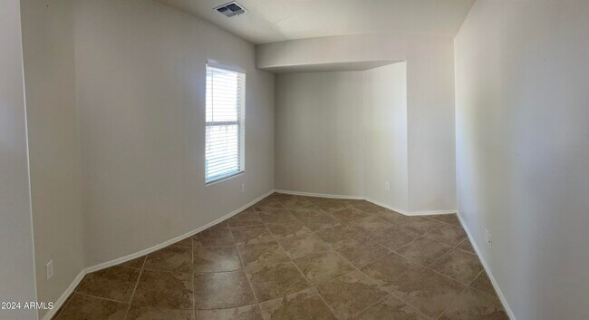 Building Photo - 352 W Gascon Rd