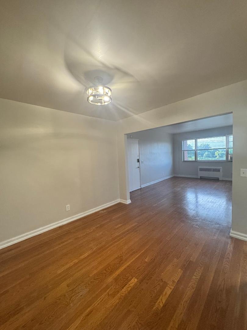 Building Photo - 1607 Asmann Ave
