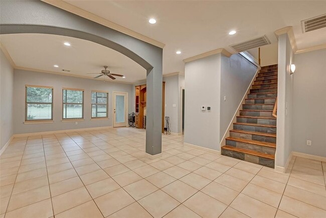 Building Photo - 3450 Pebble Beach Blvd
