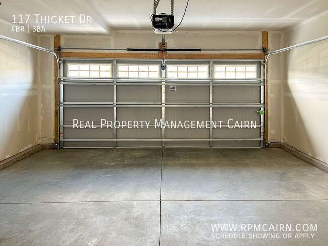 Building Photo - 117 Thicket Dr