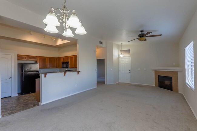 Building Photo - Great 2 Bedroom Southwest Vegas Condo With...