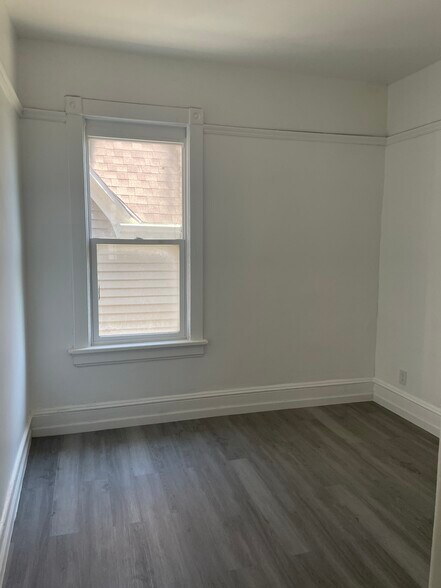 Building Photo - 1440 N 34th St