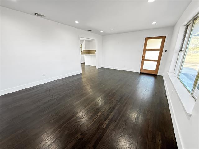 Building Photo - 425 Chesier Rd