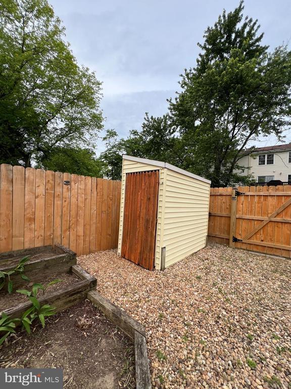 Building Photo - 12320 Woodlawn Ct