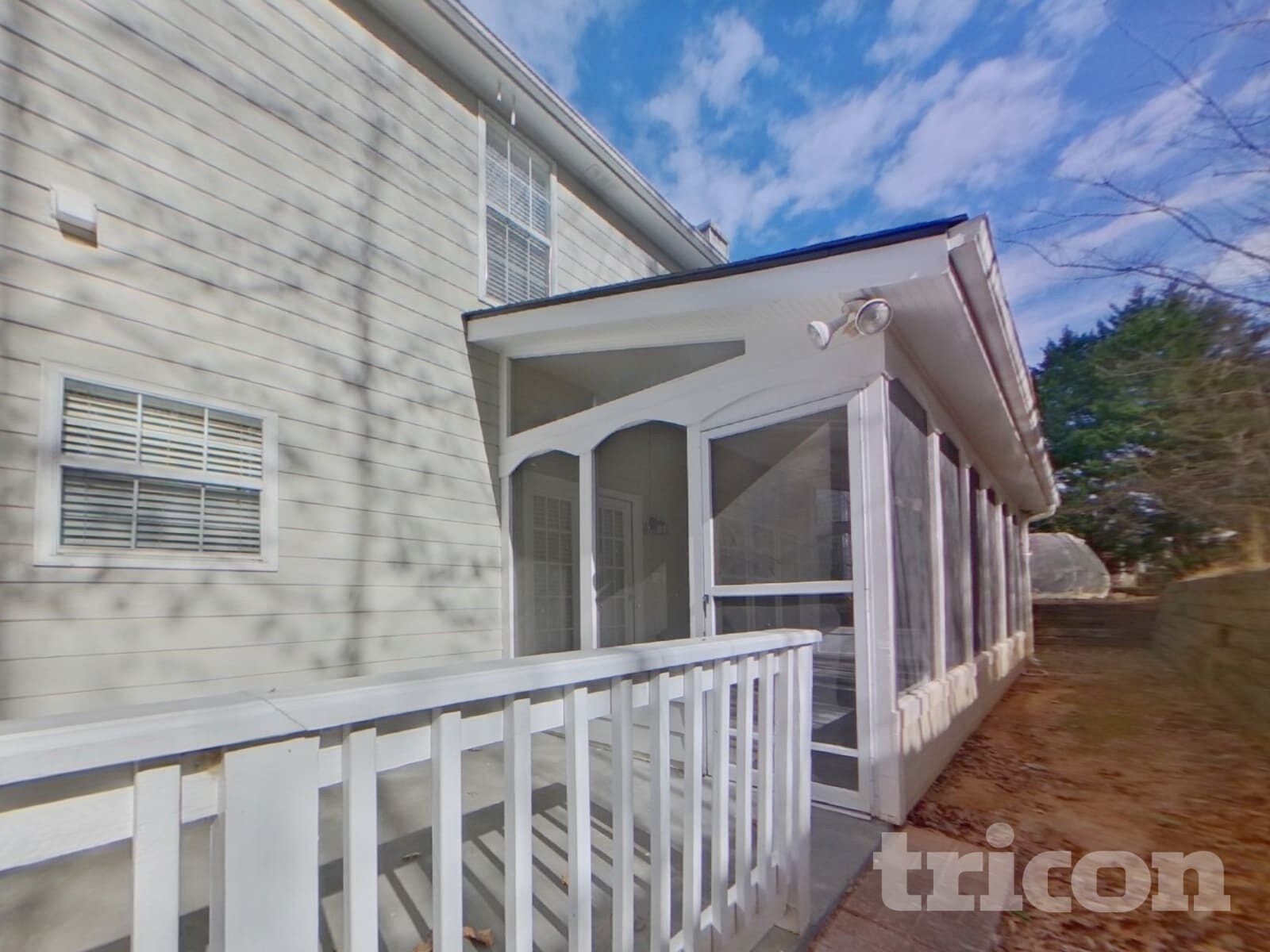 Building Photo - 1560 Highland Farm Dr