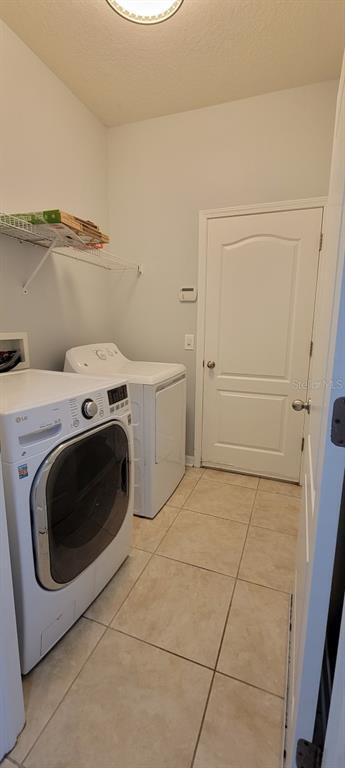 Building Photo - 7112 Spindle Tree Ln