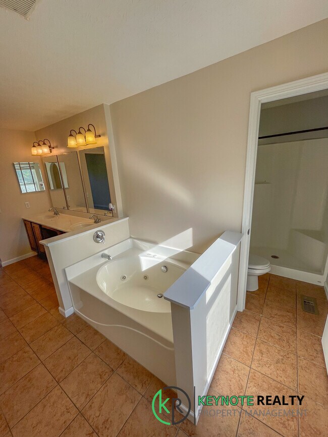 Building Photo - 7691 Harwood Ct