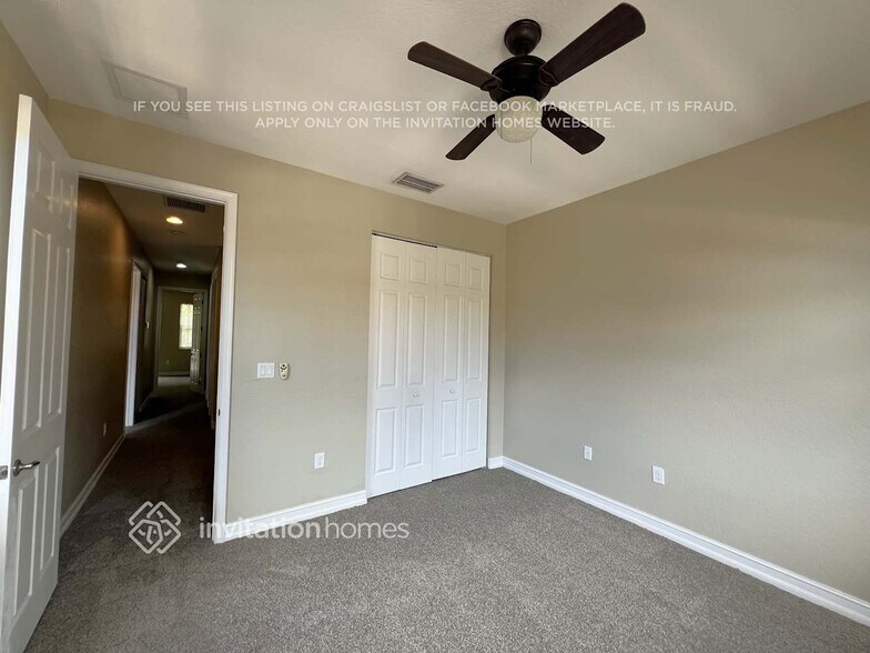 Building Photo - 6855 Julia Gardens Dr