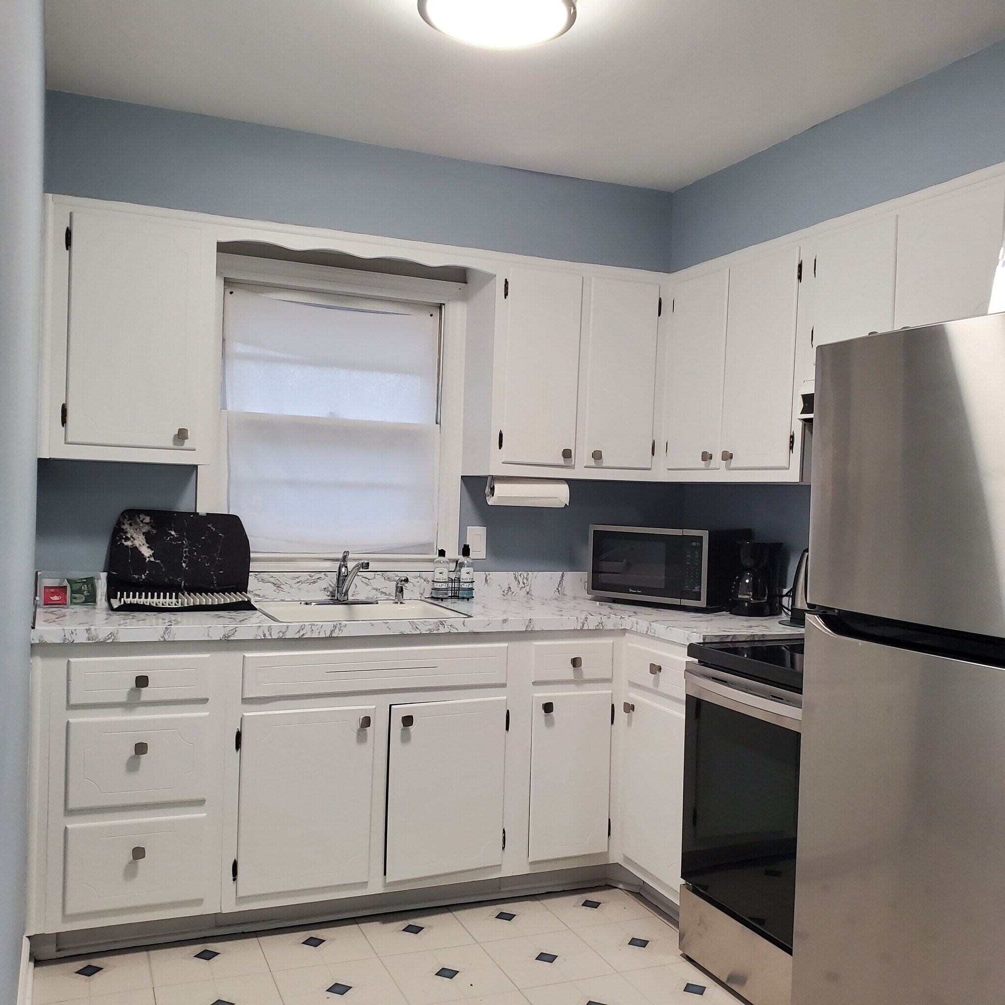 Building Photo - 143 Seaside Ave