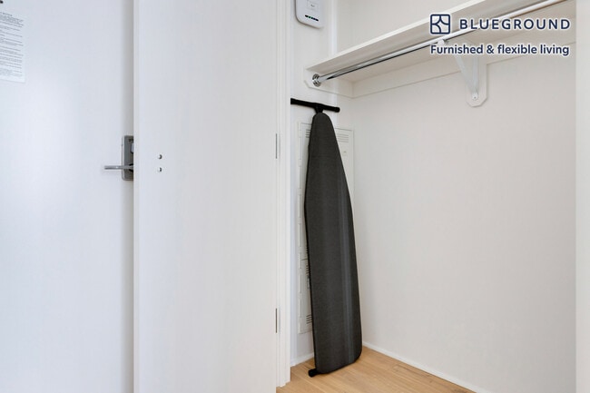 Building Photo - 244 W 29th St