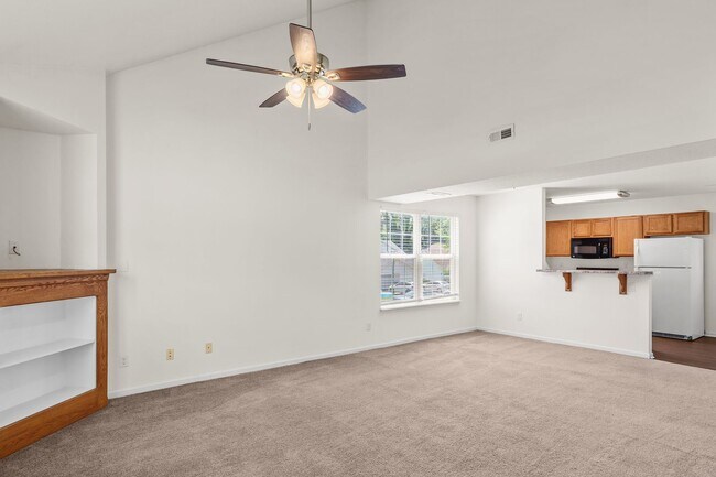 Building Photo - 5001-5003 Carrie Ridge Dr.