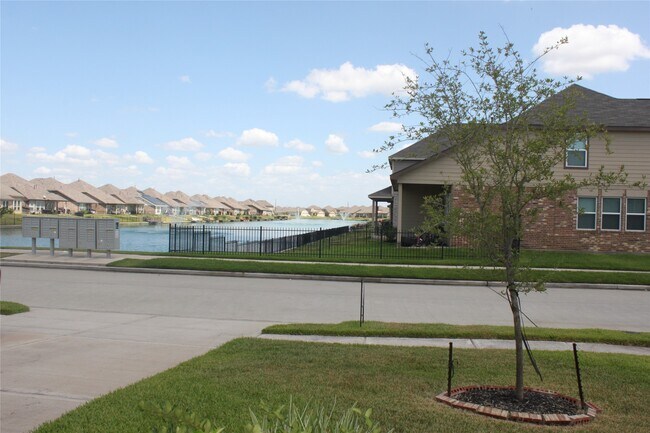 Building Photo - 3715 Don Giovanni Pl