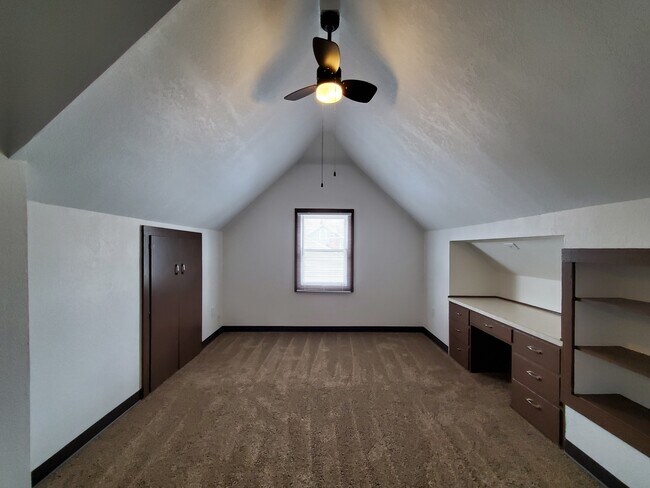Building Photo - 2015 Merner Ave