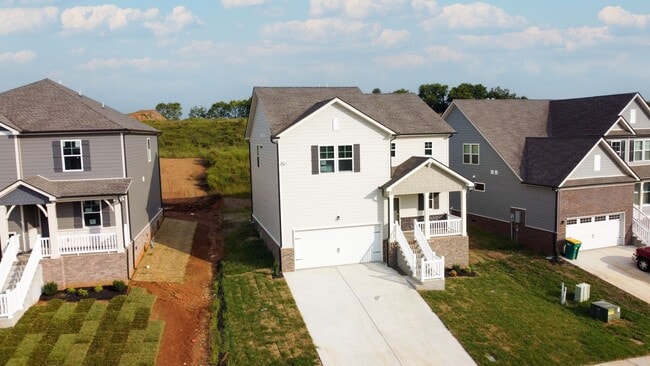 Building Photo - 130 Millbrook Dr