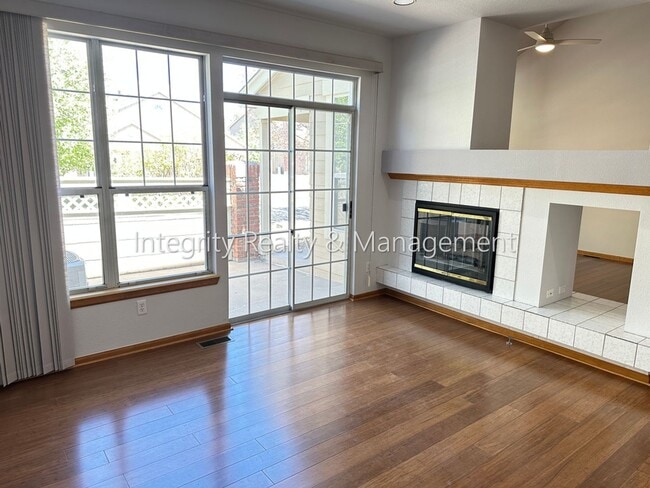 Building Photo - 3410 W 98th Dr