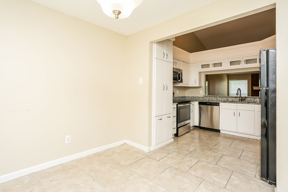 Building Photo - 4214 Worth Forest Dr