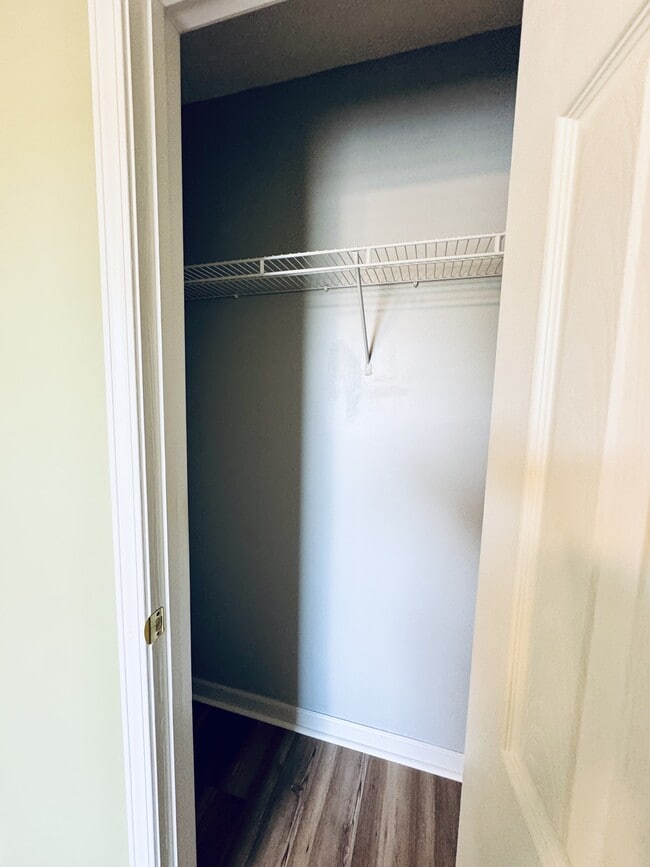 Building Photo - 5096 Capulet Cir