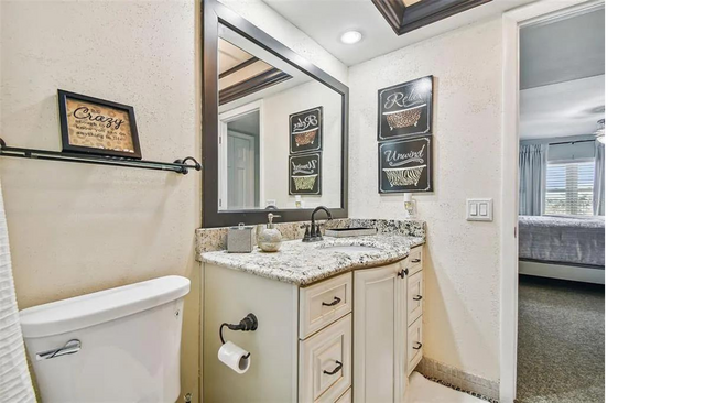 Building Photo - Beautiful 2-Bedroom Condo in a 55+ Communi...